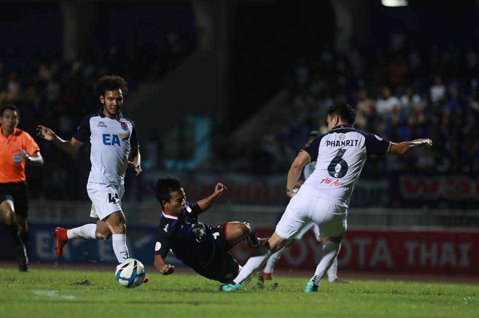 ราชนาวี - โปลิศเทโร