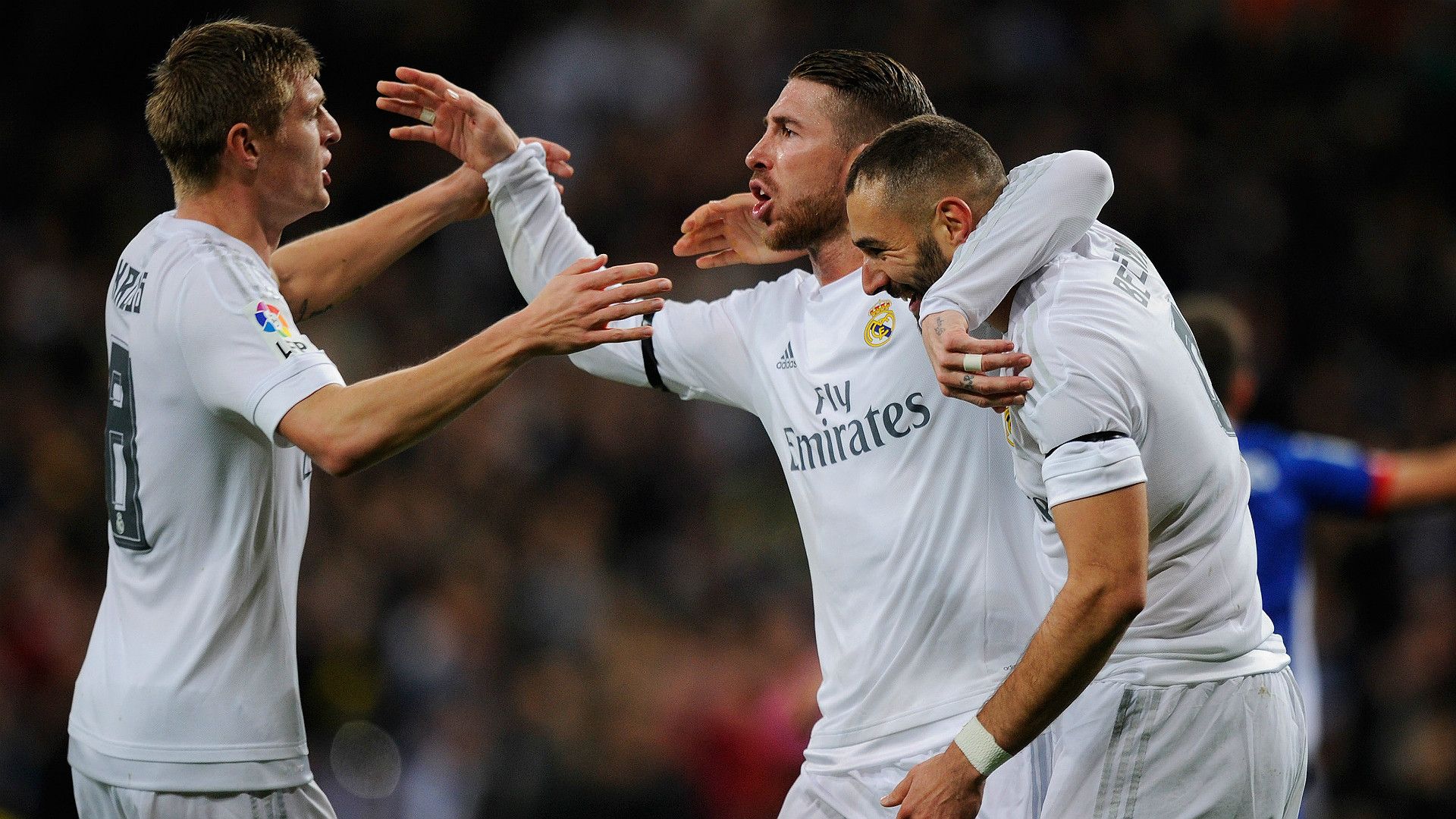 Toni Kroos Sergio Ramos Karim Benzema Real Madrid Deportivo Coruna La Liga 09012915