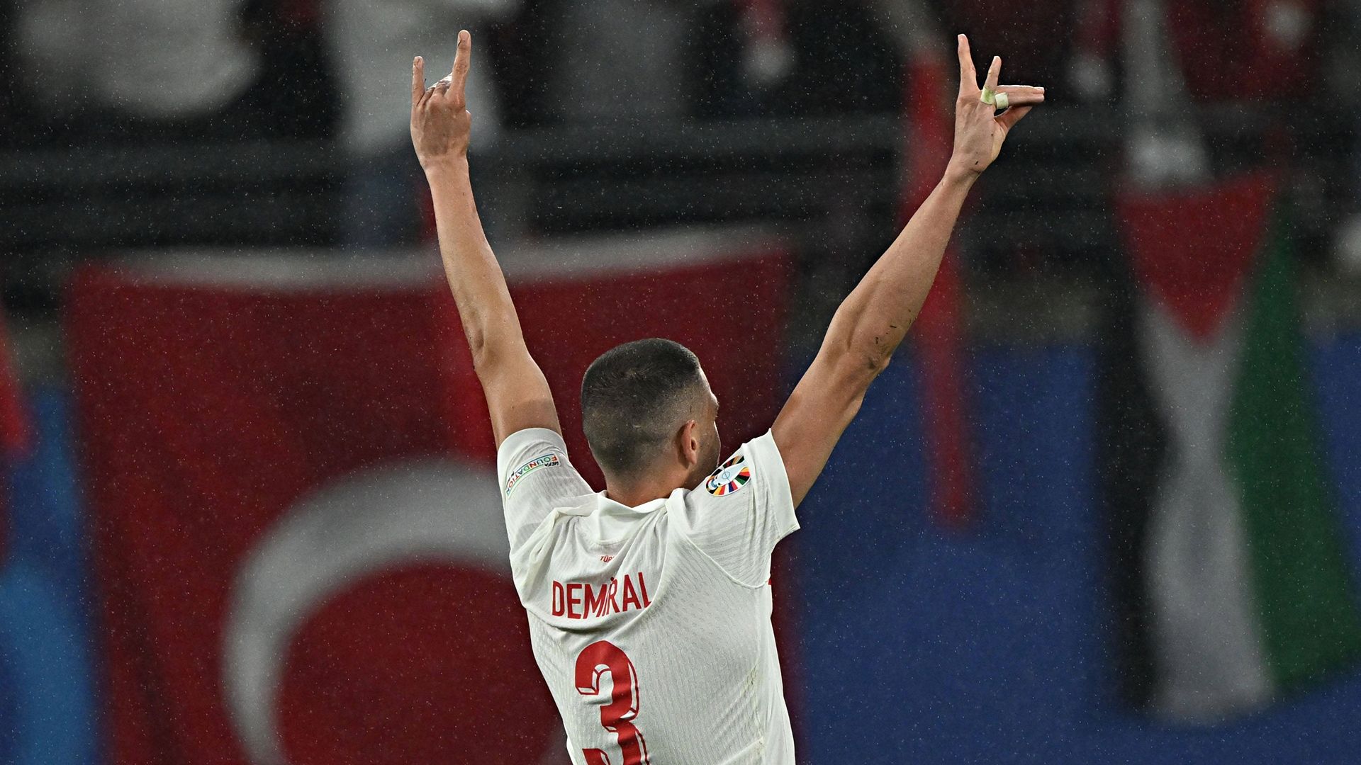 Merih Demiral Wolfsgruß EM 2024