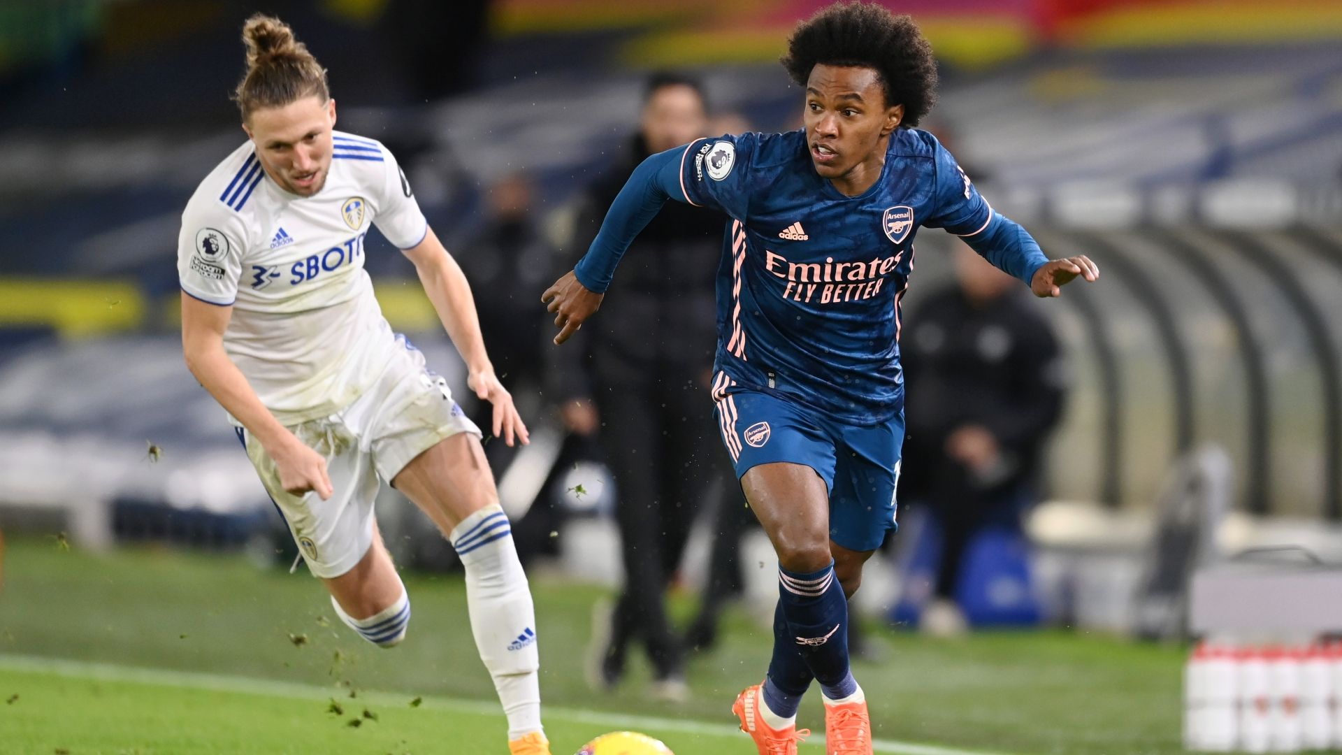 Willian Arsenal Luke Ayling Leeds 2020-21