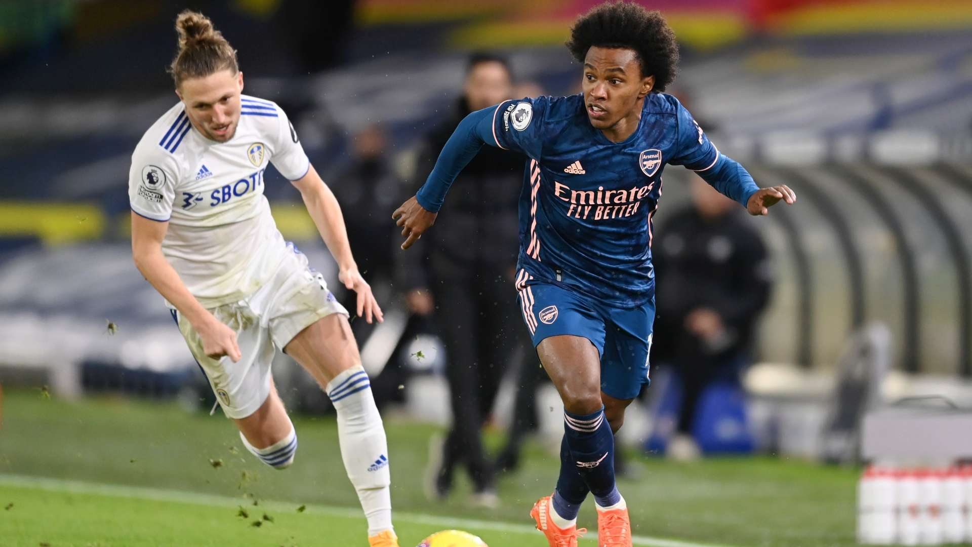 Willian Arsenal Luke Ayling Leeds 2020-21