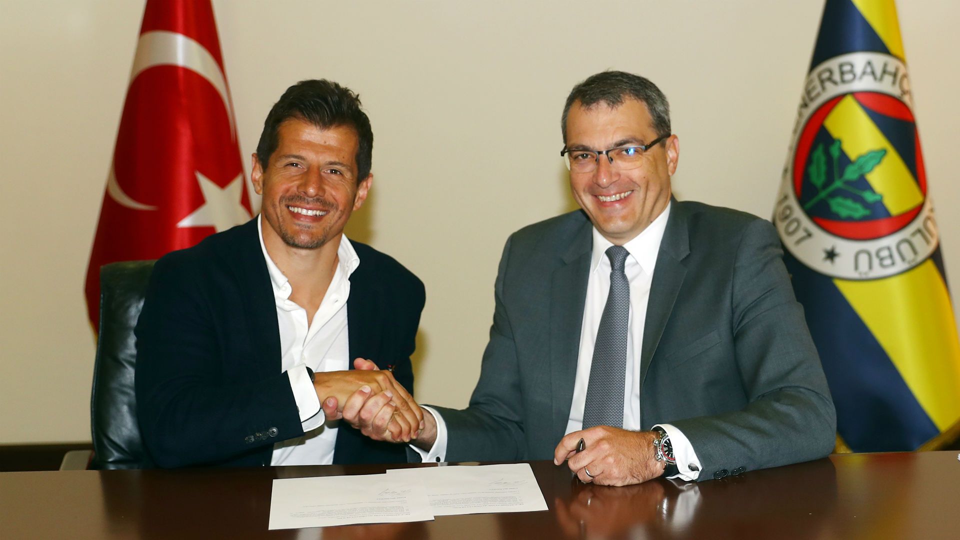 Emre Belozoglu Fenerbahce