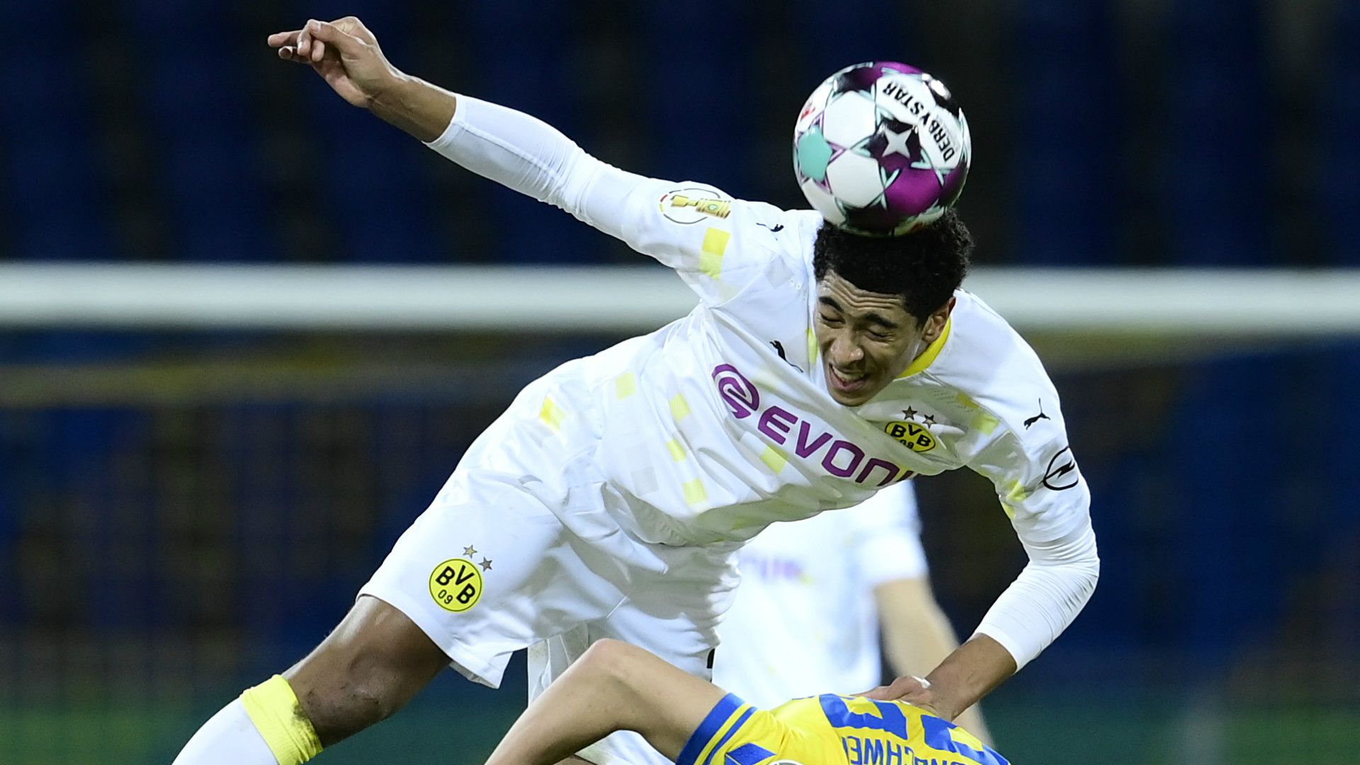 JUDE BELLINGHAM BORUSSIA DORTMUND GERMAN CUP DFB POKAL 22122020