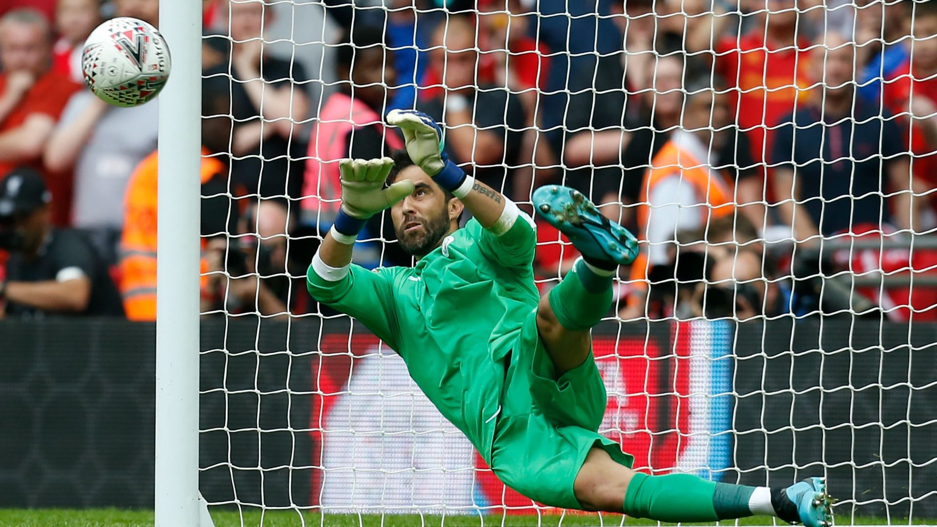 Claudio Bravo - Manchester City