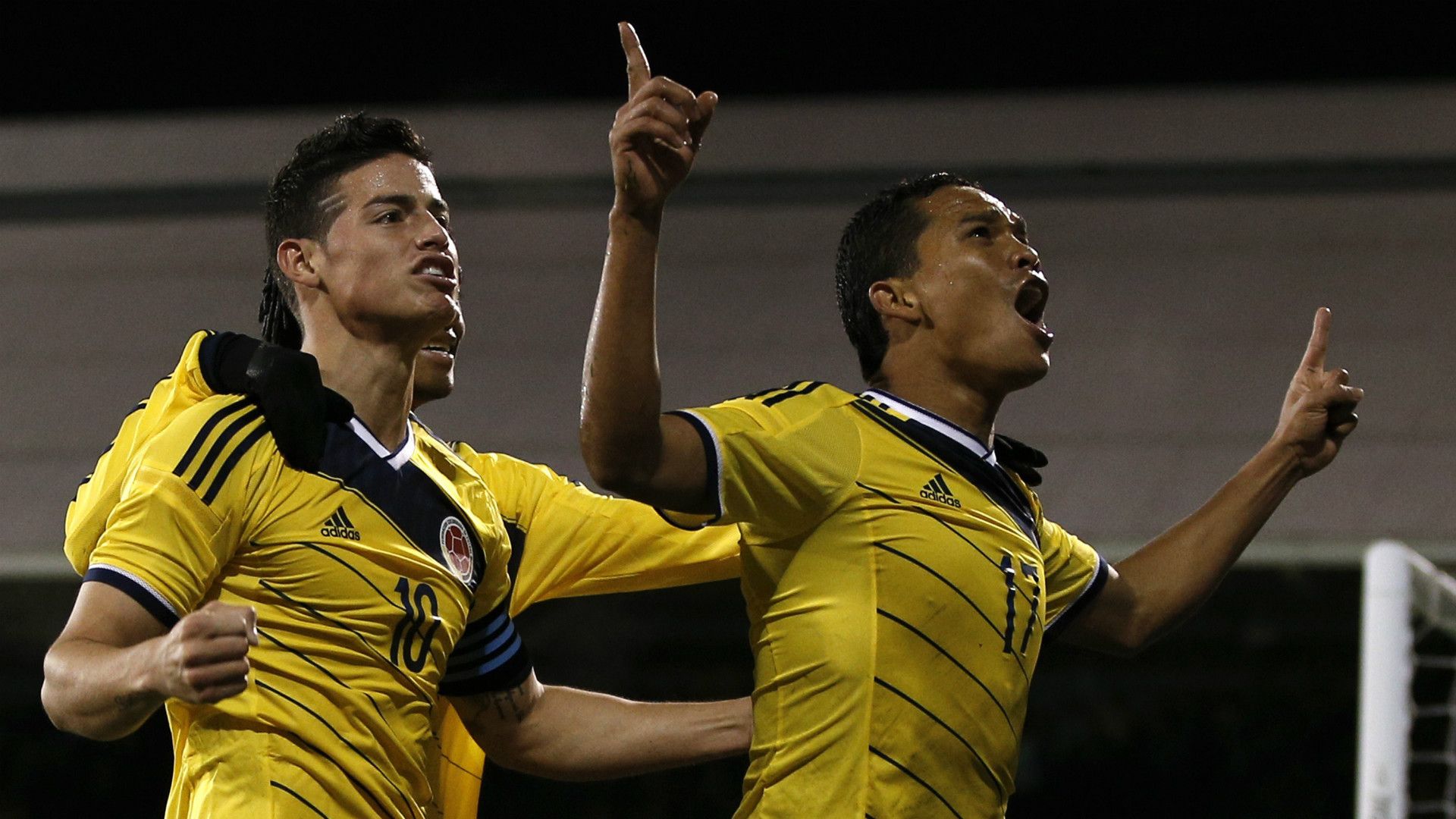 James Rodríguez - Carlos Bacca