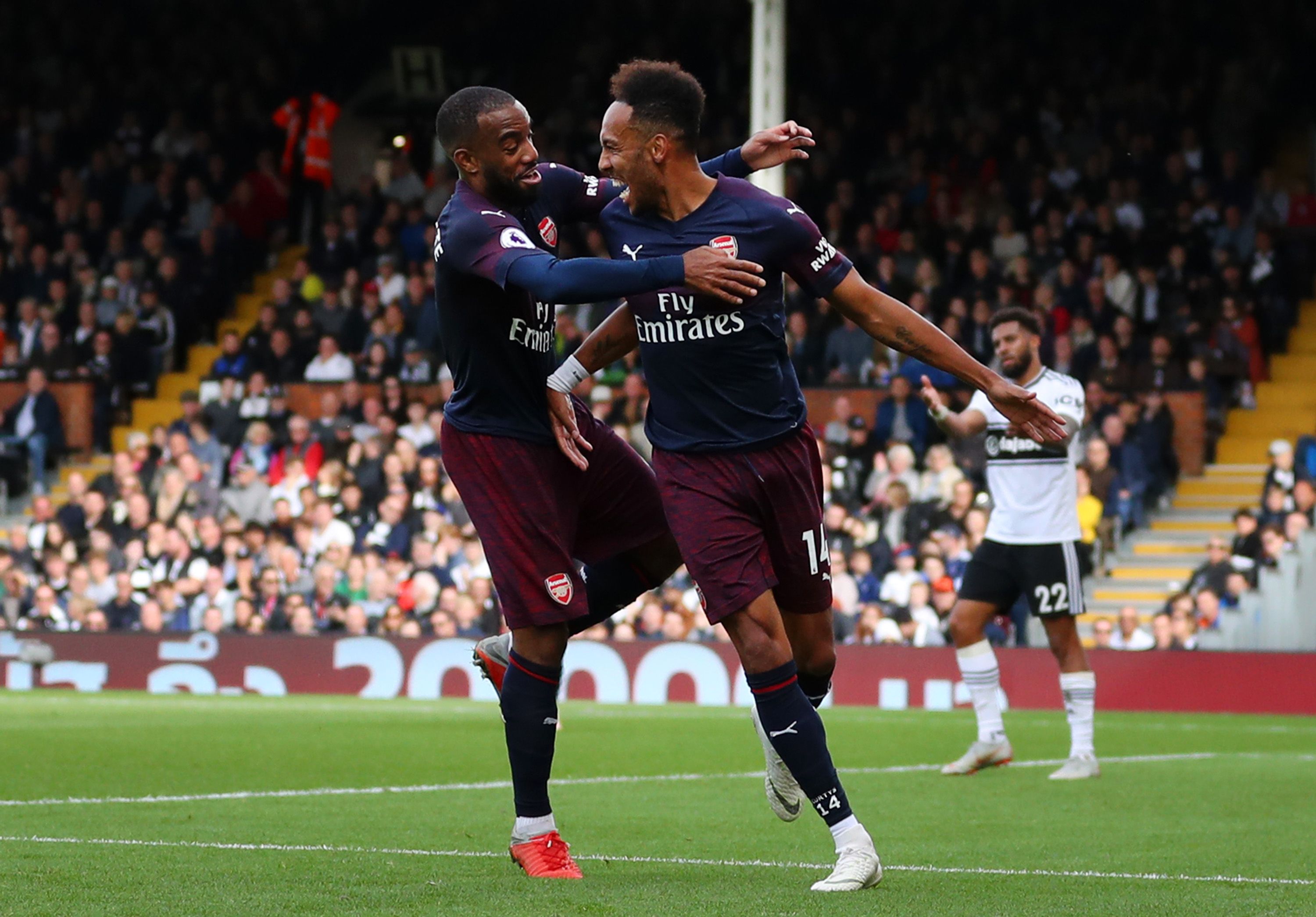 Alexandre Lacazette Aubameyang Fulham Arsenal Premier League 07102018