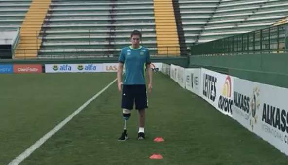 Jakson Follmann Training