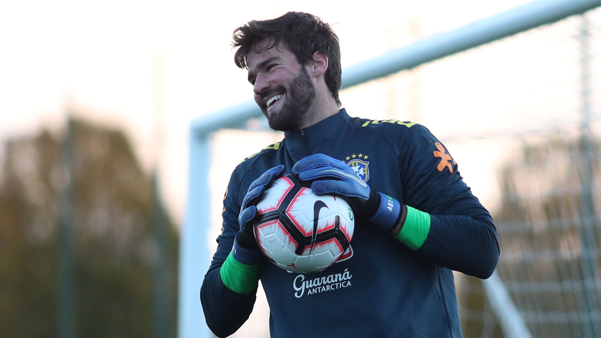 Alisson Brasil treino 12112018