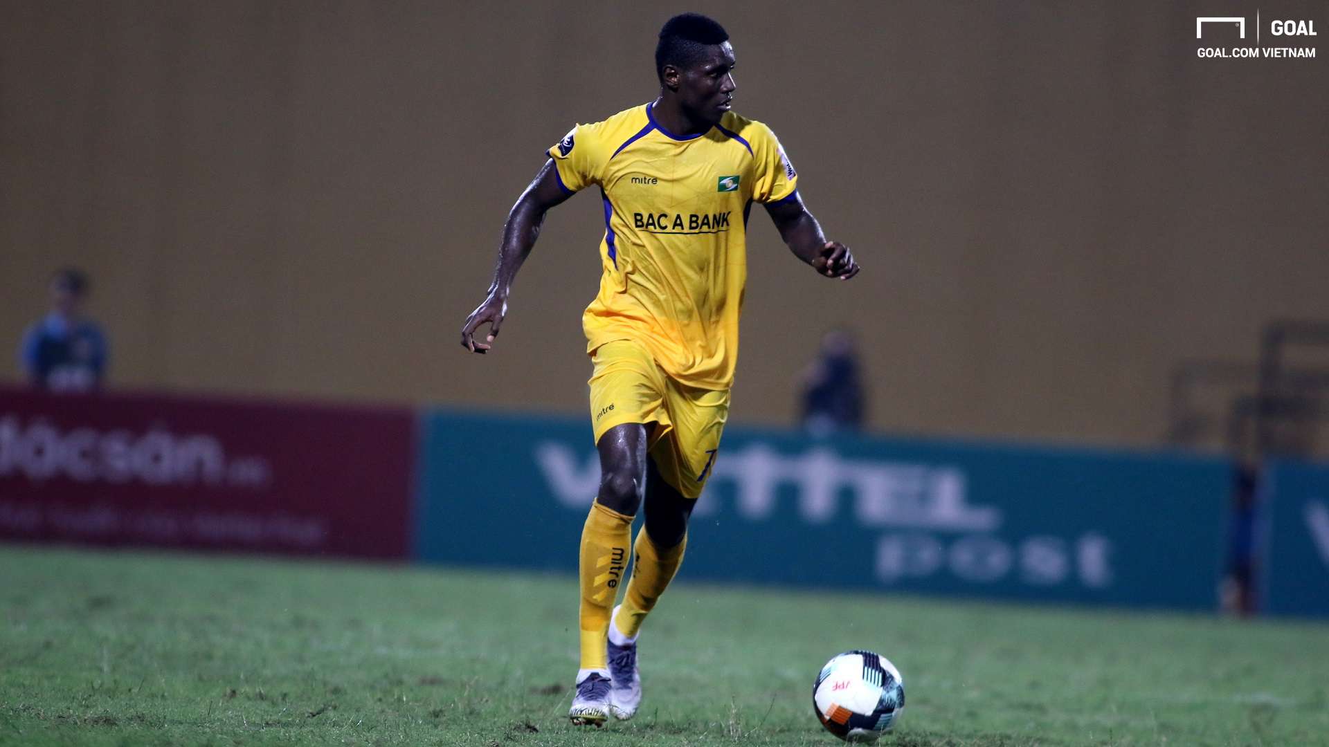 Michael Olaha Viettel Song Lam Nghe An V.League 2019