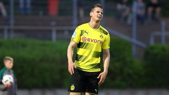 Balint Bajner Borussia Dortmund II - 2018