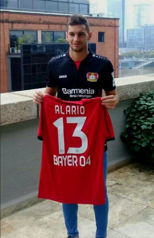Lucas Alario Bayer Leverkusen Kit Twitter