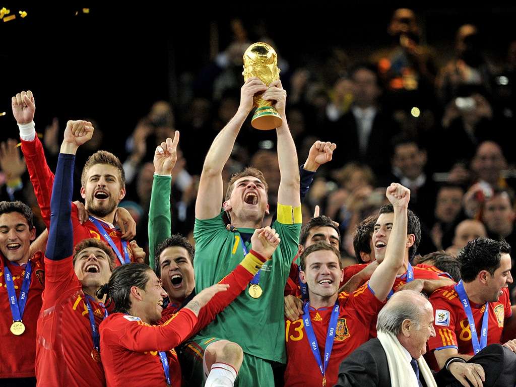 Spain World Cup Trophy Champions 07112010