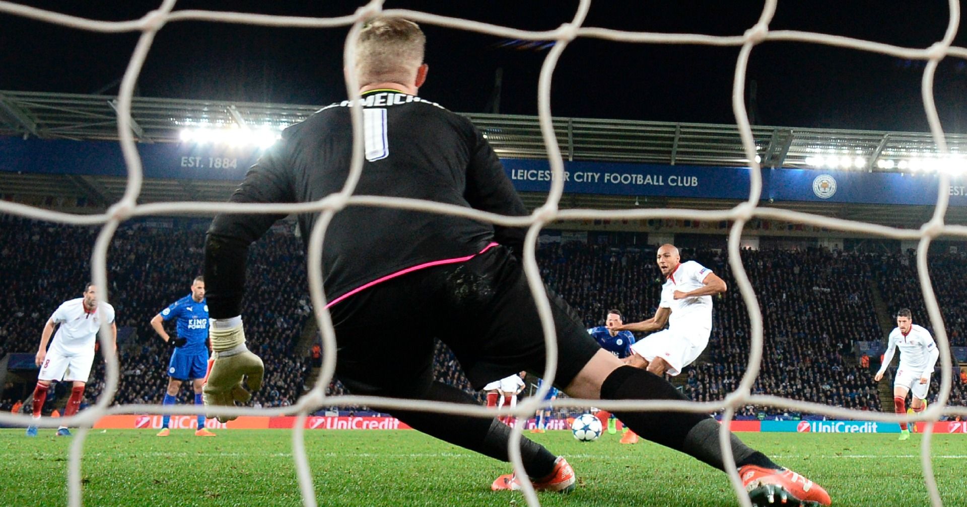 Schmeichel Leicester Sevilla