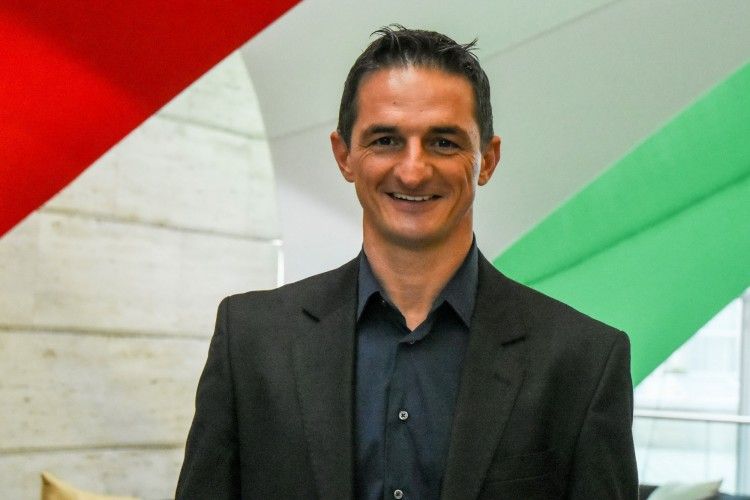 Dombi Tibort kitüntették