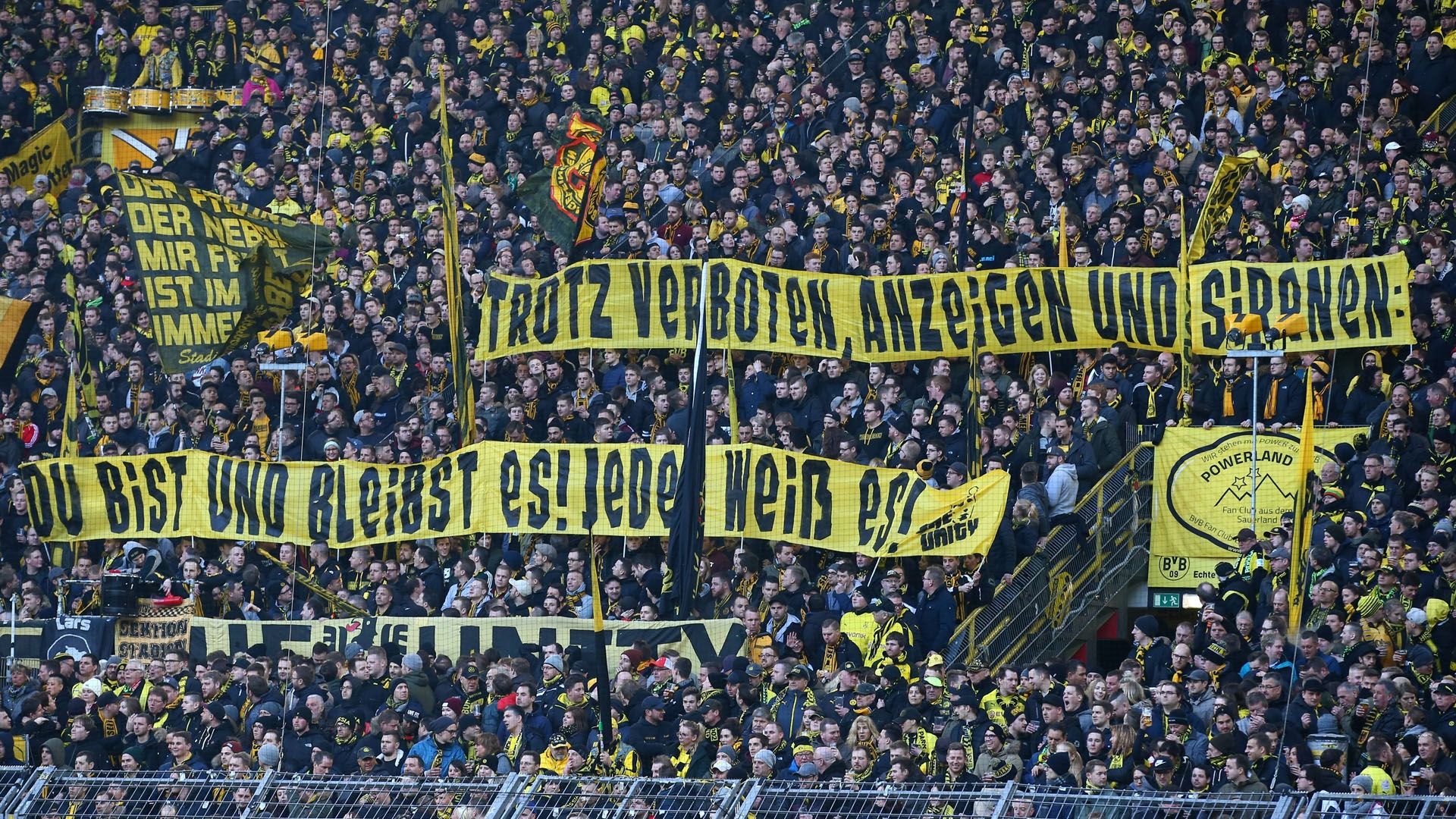 BVB HOPP PLAKATE KRITIK