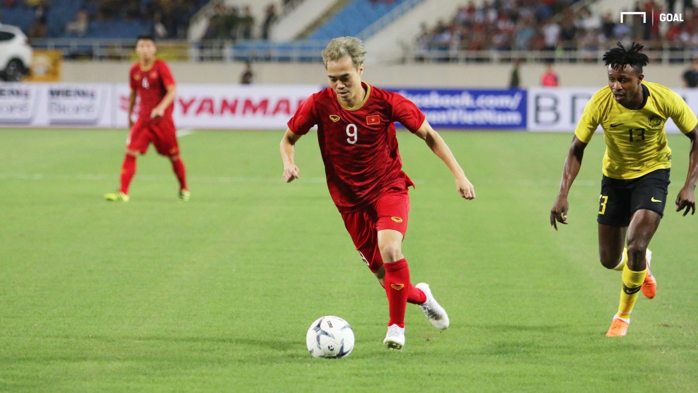 Nguyen Van Toan vs Mohamadou Sumareh | Vietnam vs Malaysia | 2022 FIFA World Cup qualification (AFC)