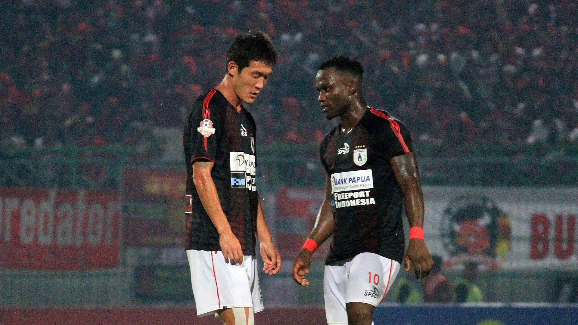 Ibrahim Conteh Inkyun Oh - Madura United