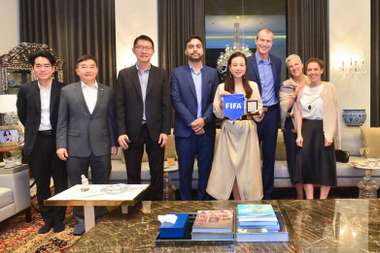 นวลพรรณ ล่ำซำ