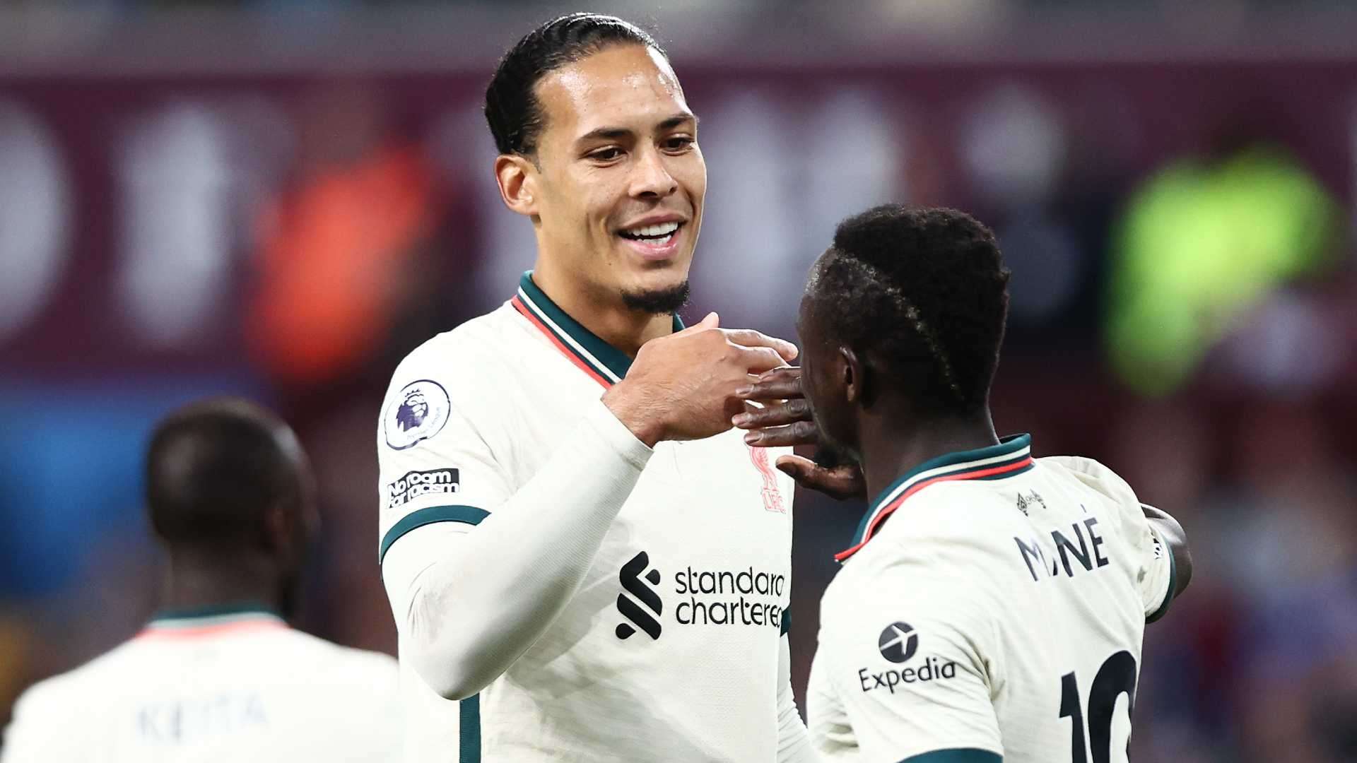 20221118 Virgil van Dijk Sadio Mane