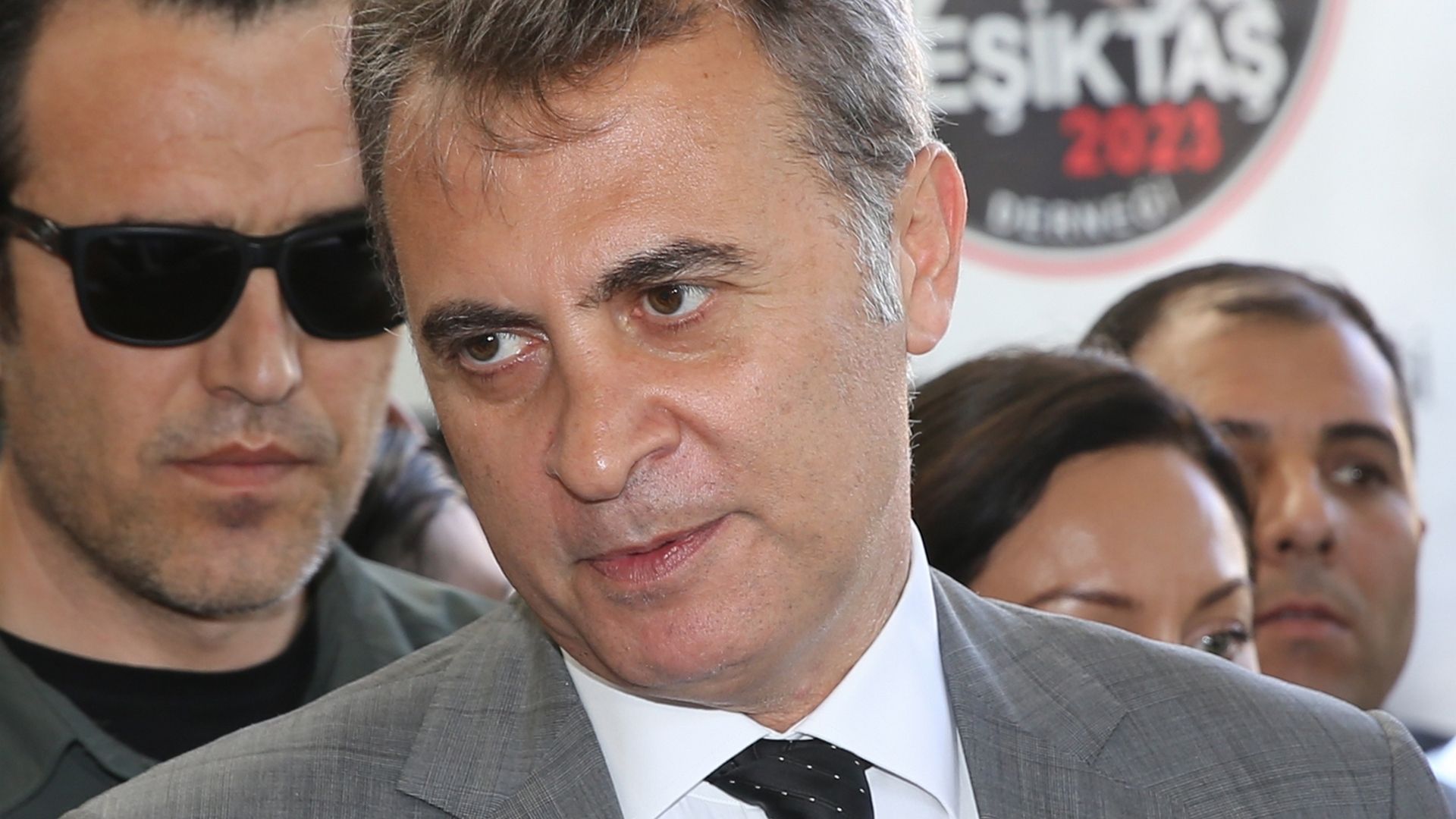 Fikret Orman