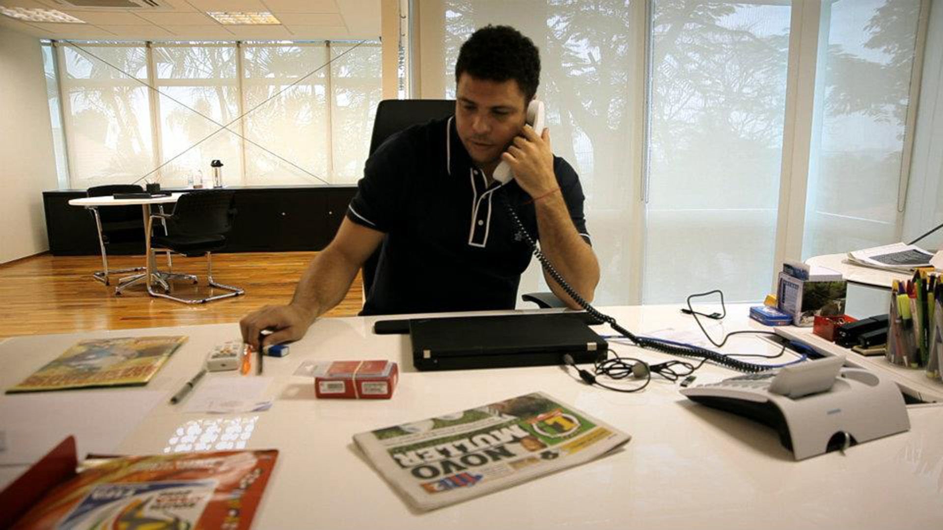Ronaldo Nazario manager 9ine 2011