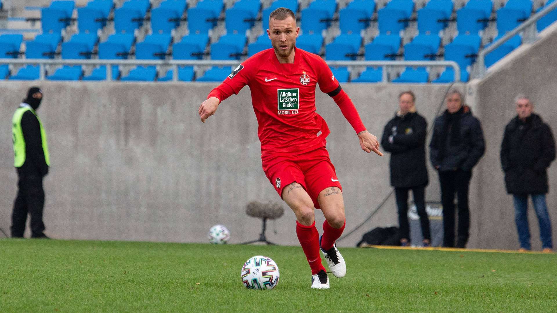 Tim Rieder_Kaiserslautern_3. Liga_29112020_Fotostand