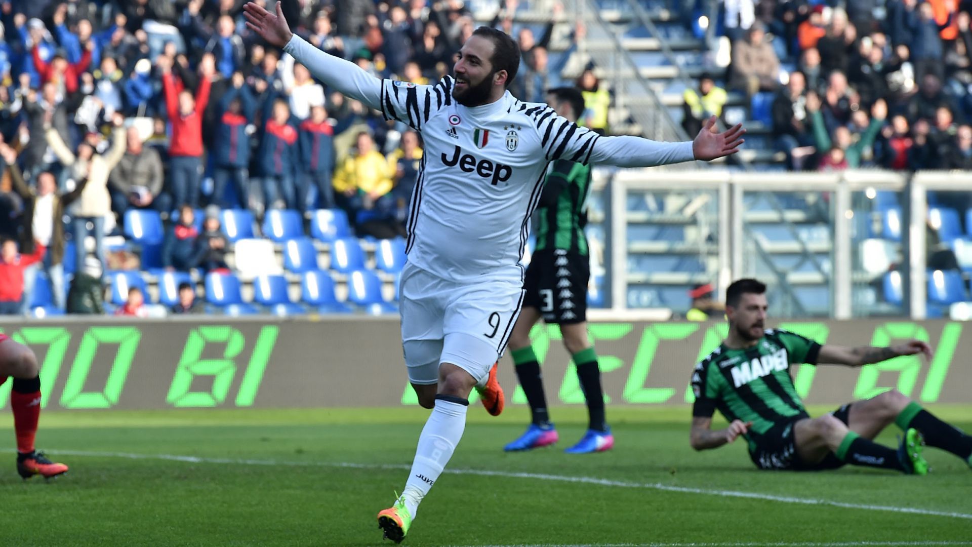 Gonzalo Higuain Sassuolo Juventus Serie A