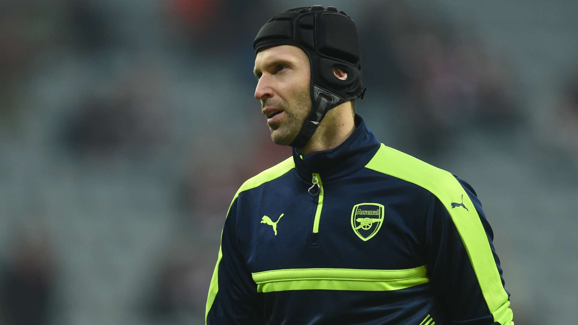 PETR CECH ARSENAL UEFA CHAMPIONS LEAGUE 15022017