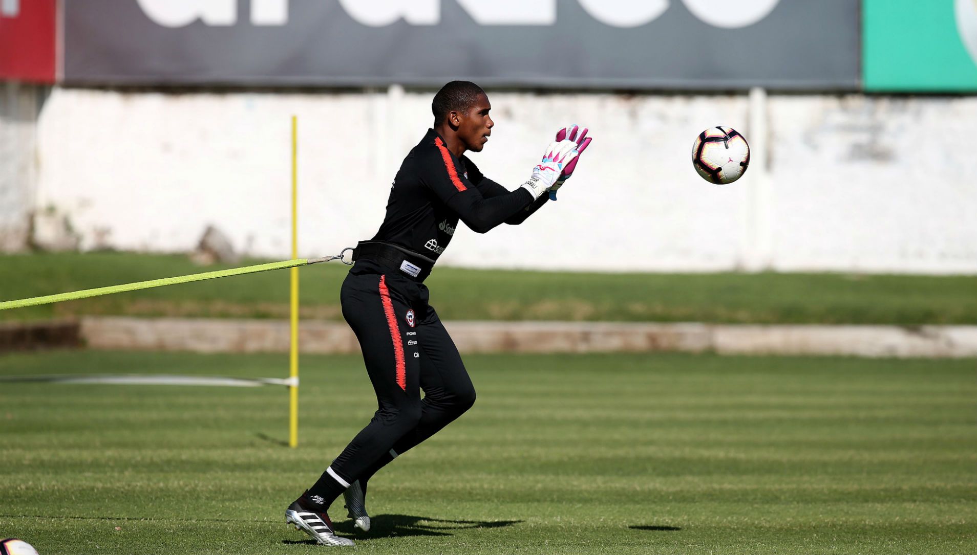 Omar Carabalí Chile Sub 23