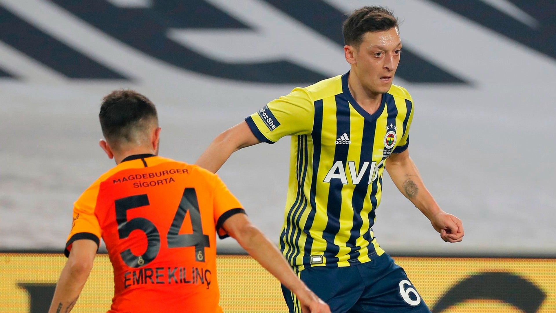 Mesut Özil Fenerbahce Galatasaray 2021