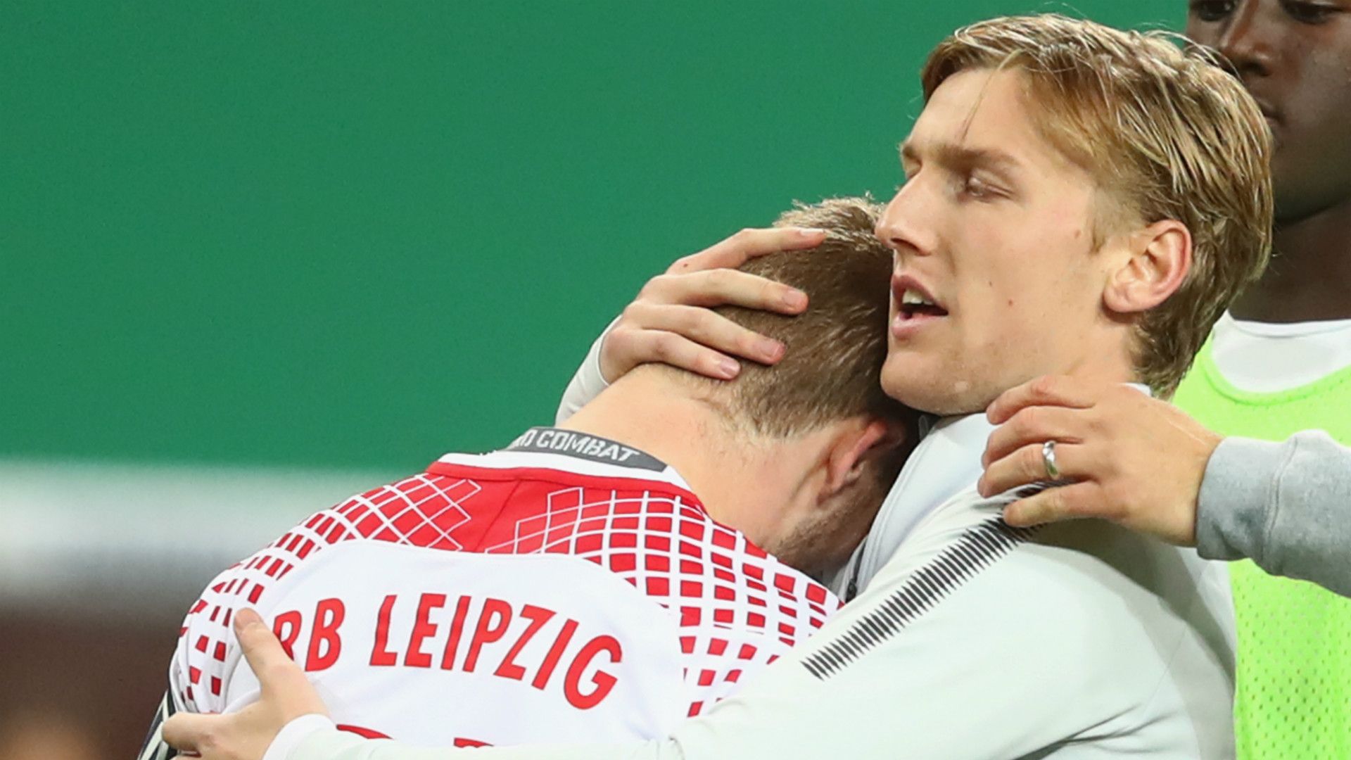 5498a92ad9a749259470a4a23dcdf44ffc160805