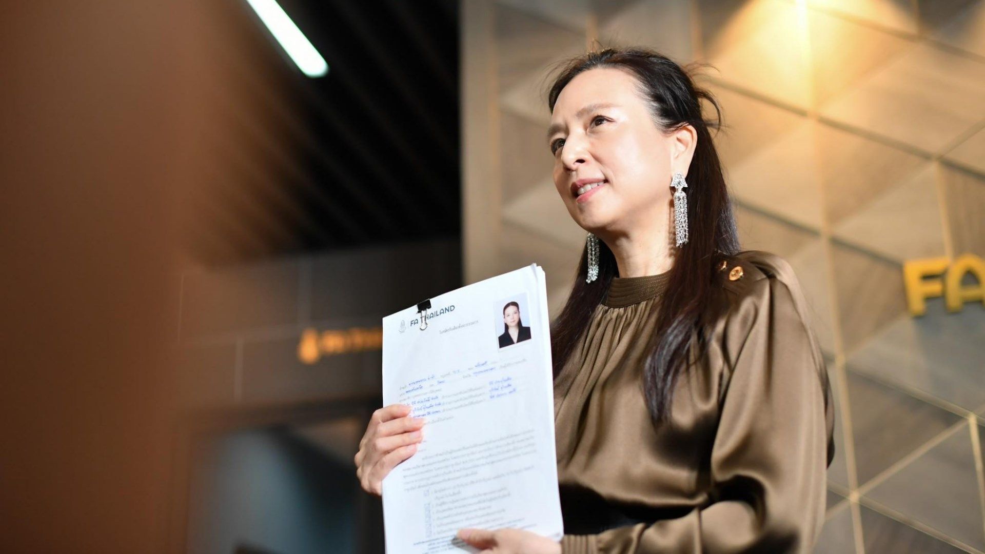 “มาดามแป้ง” นวลพรรณ ล่ำซำ