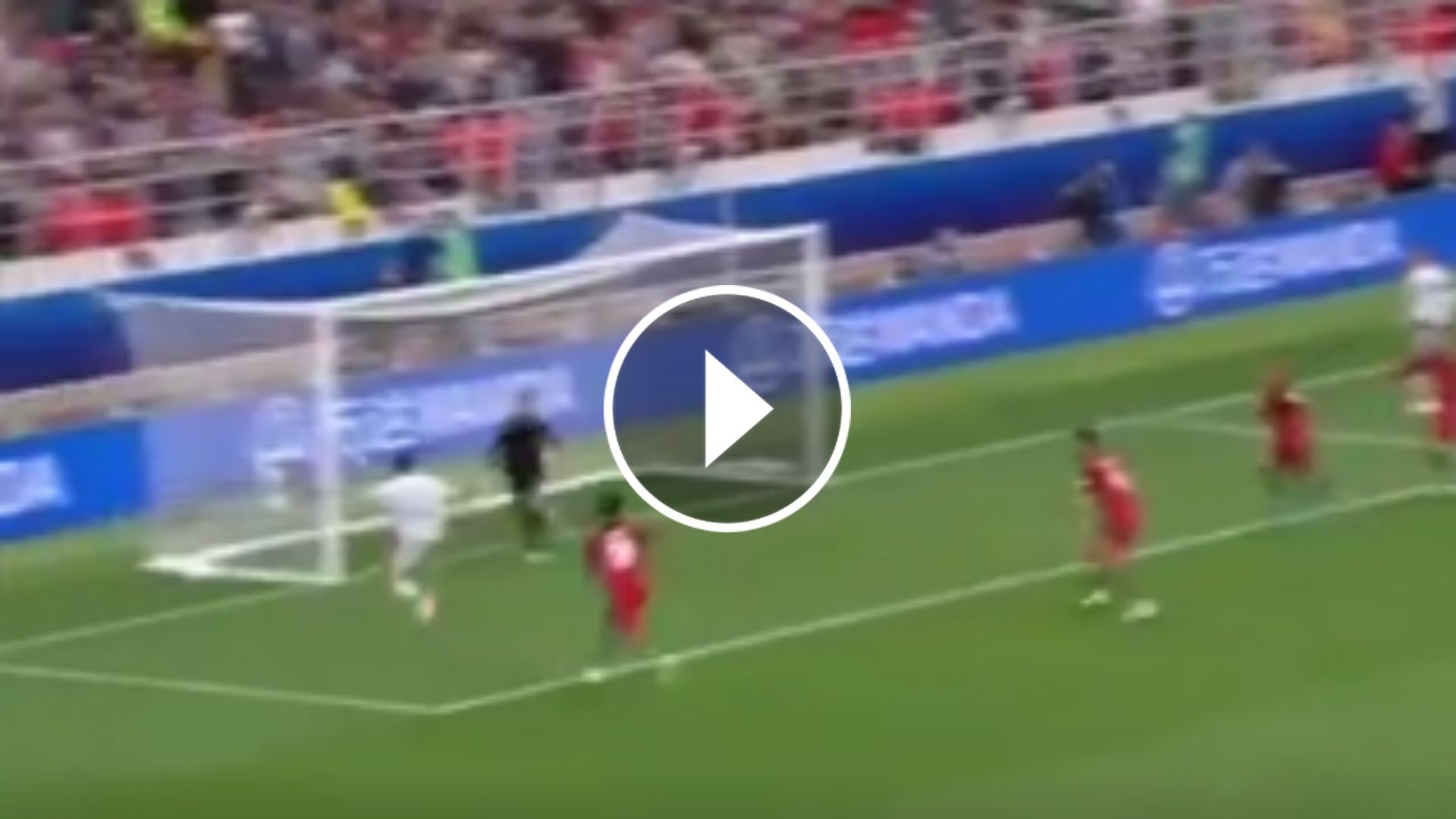 Hirving Lozano falla