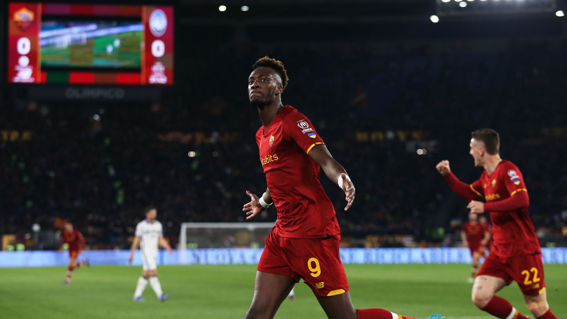 Abraham celebrating Roma Atalanta Serie A