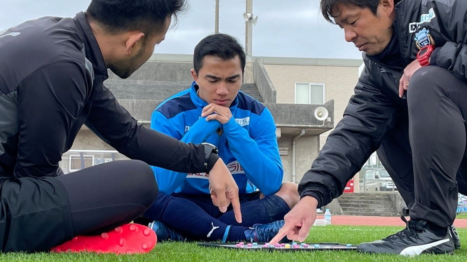 ชนาธิป สรงกระสินธ์