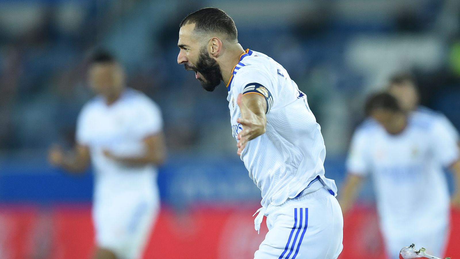 BENZEMA ALAVES REAL MADRID LALIGA