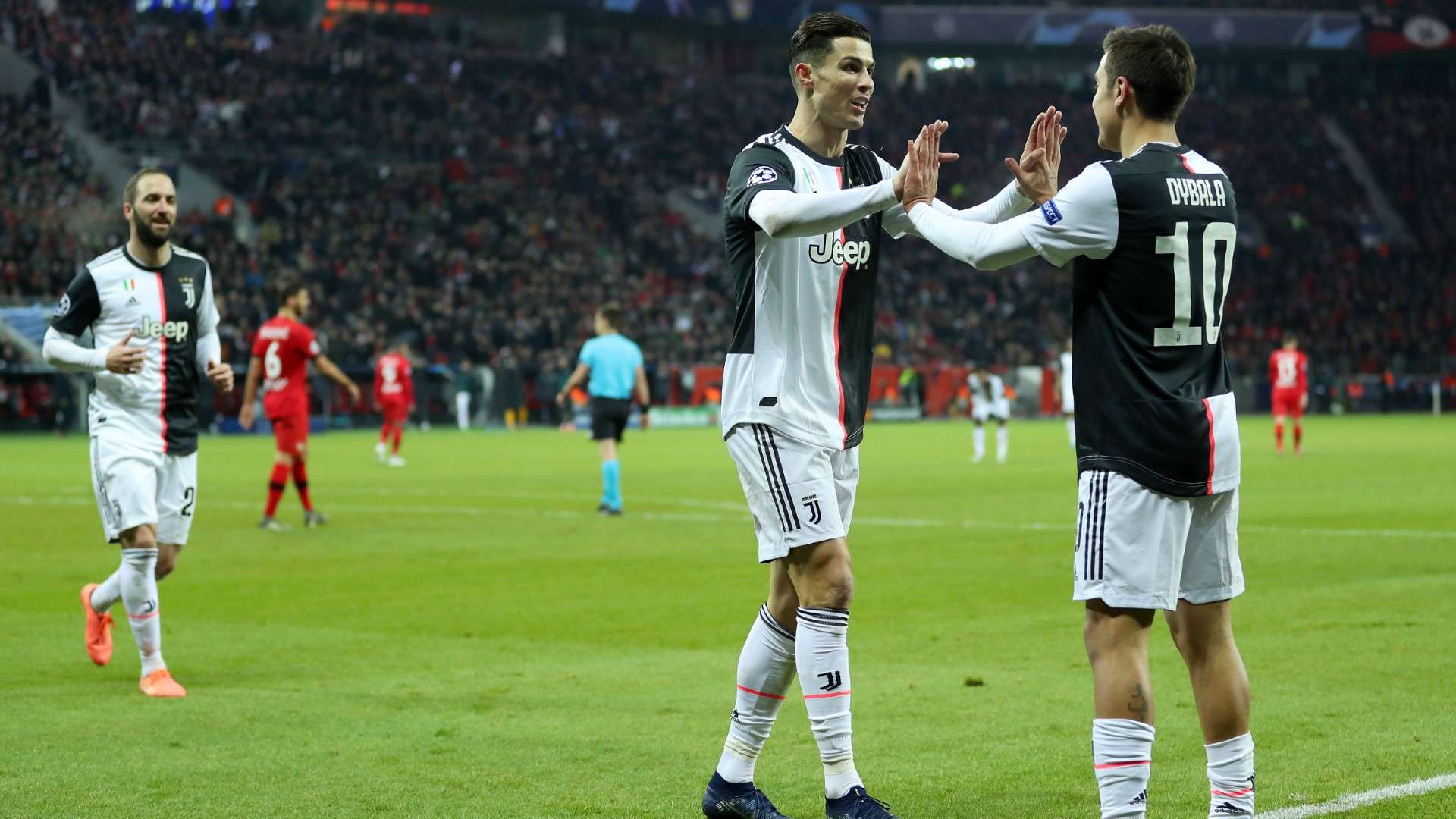 Dybala Cristiano Ronaldo Higuain - Juventus