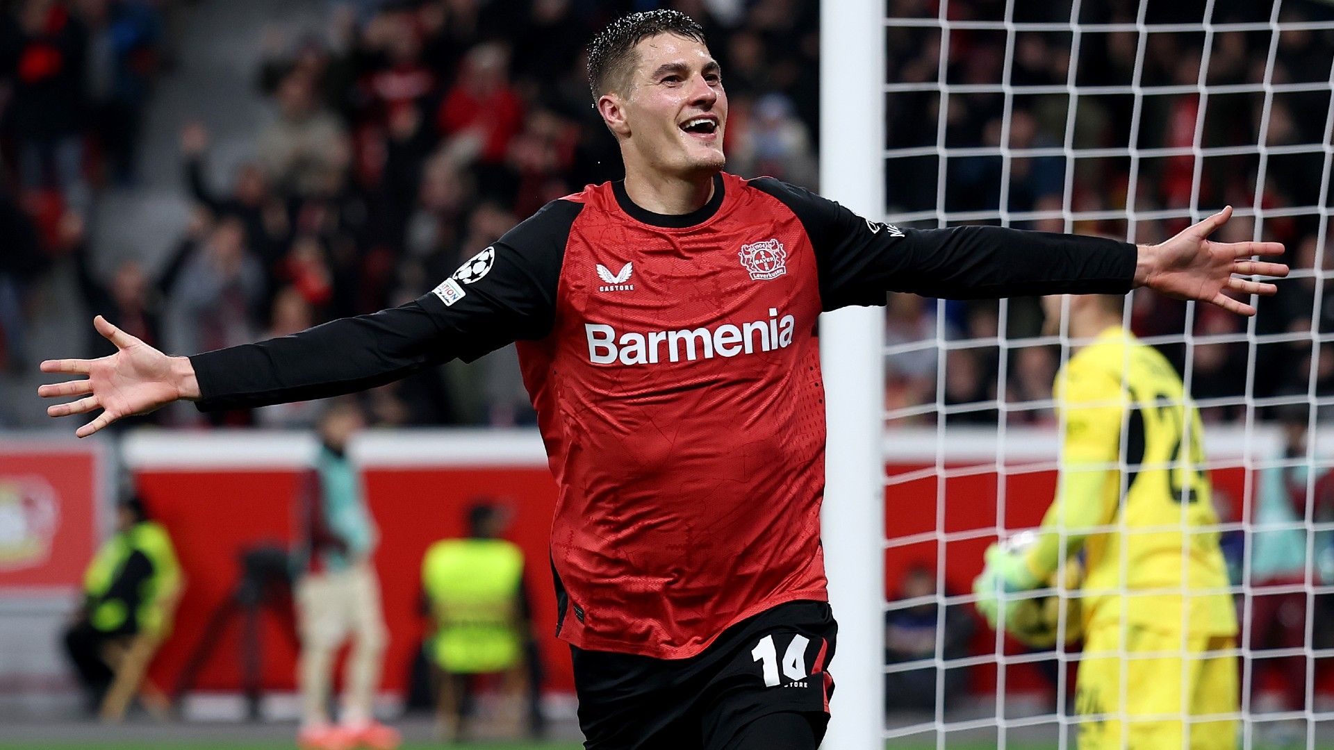 Patrik Schick of Leverkusen celebrates 