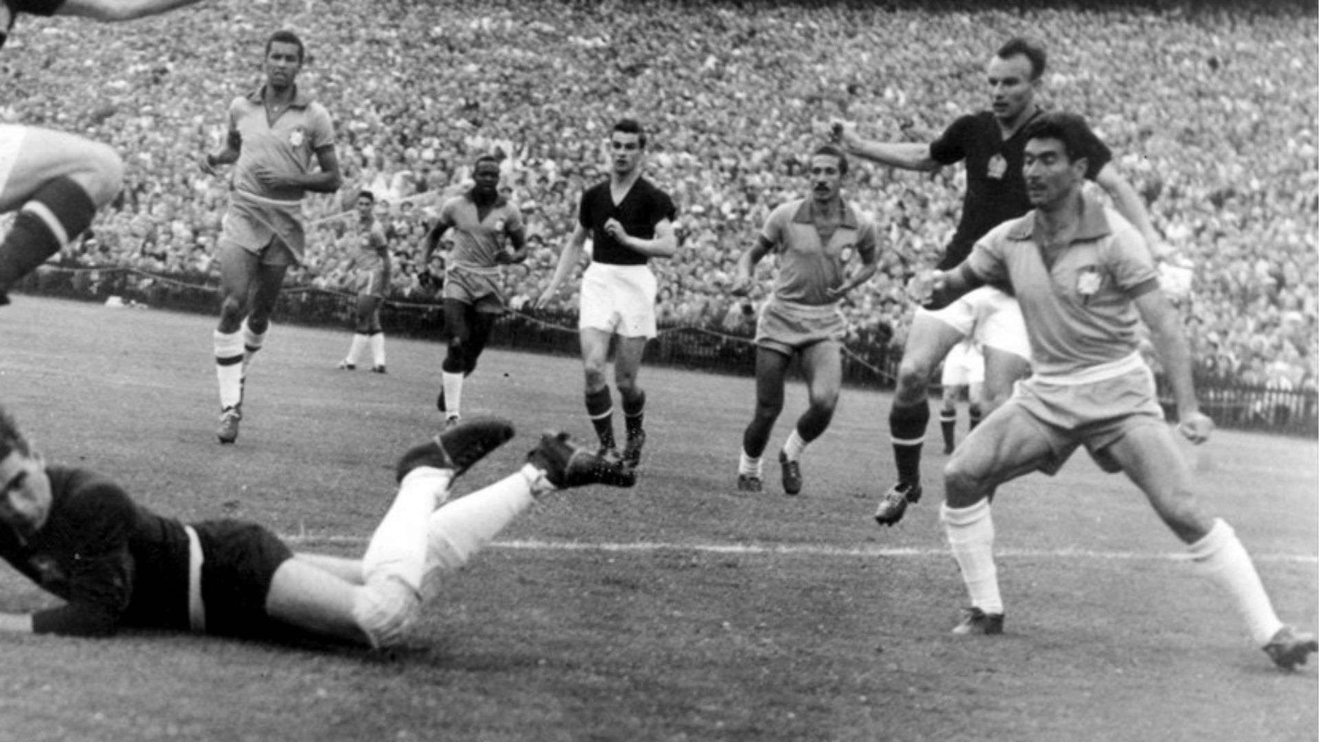 Brasil Hungria Nilton Santos Copa do Mundo 1954