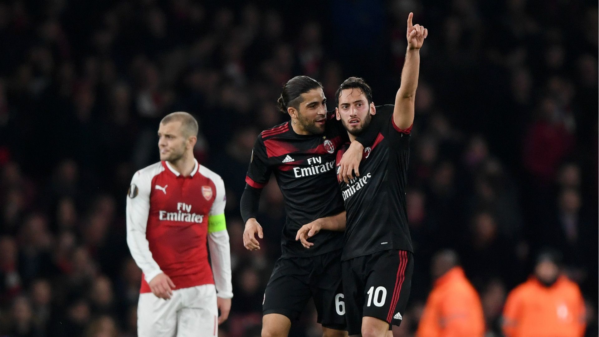 Ricardo Rodriguez, Hakan Calhanoglu, Arsenal, Milan, Europa League, 15032018