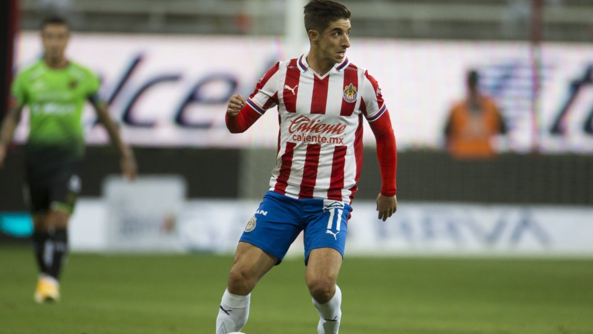Isaac Brizuela Chivas Guardianes 2021
