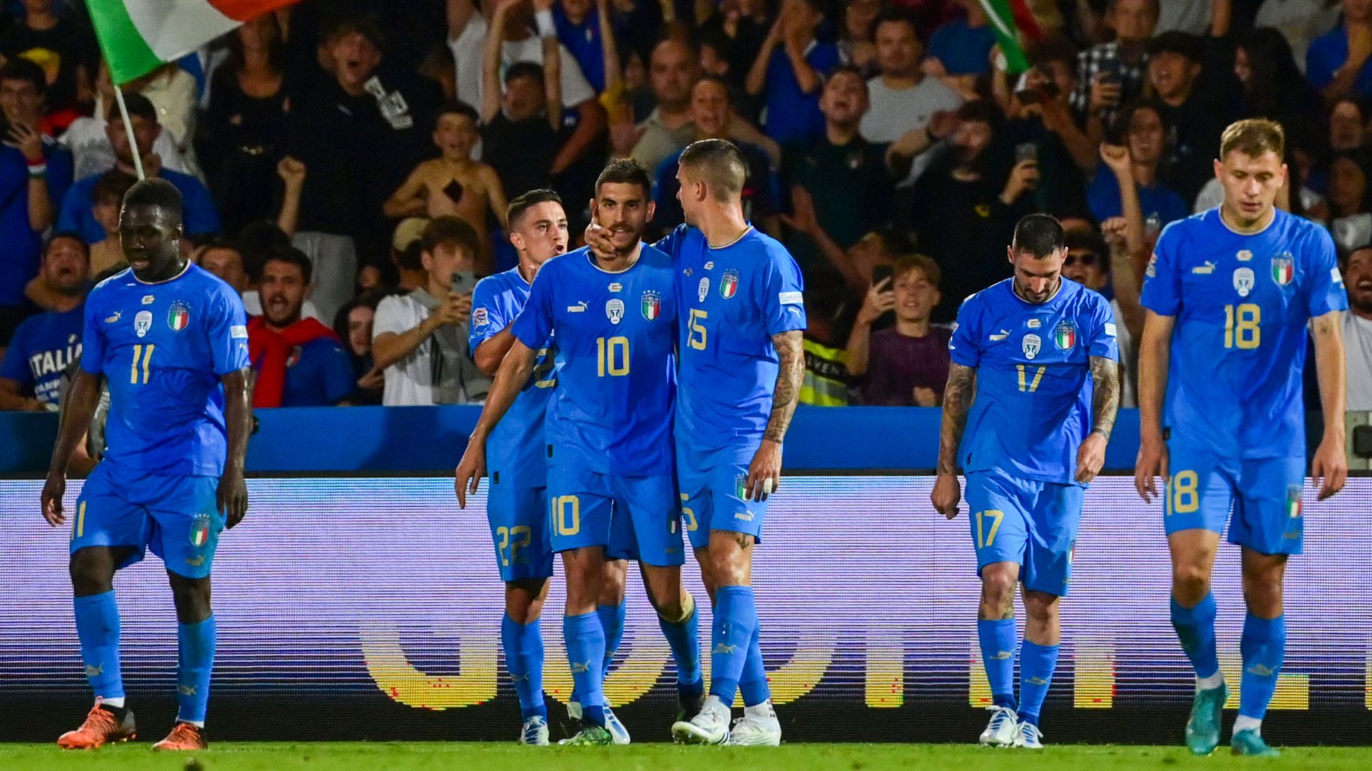 Italy players celebrating Italy Hungary Nations League
