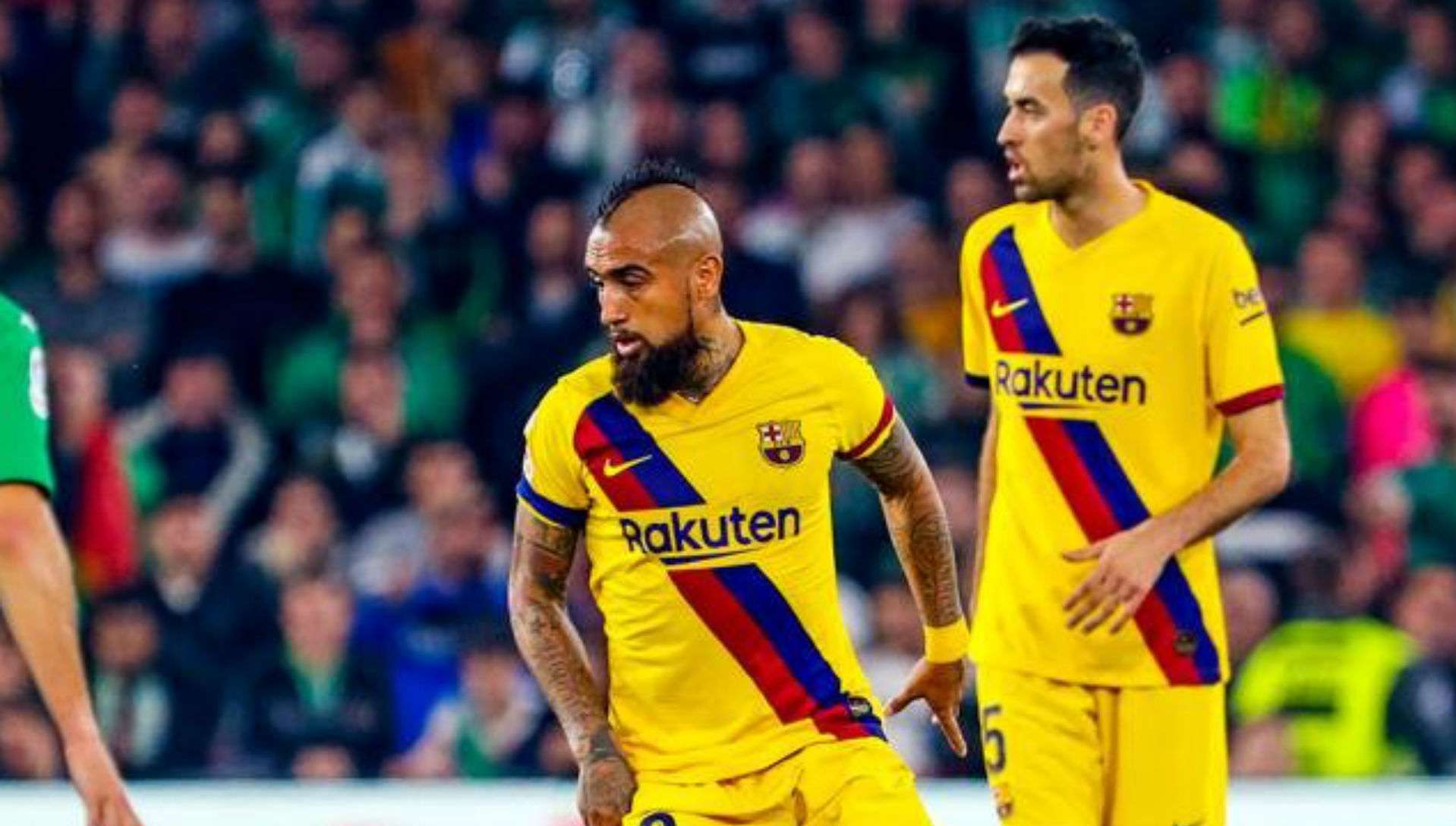 090220 Arturo Vidal Betis Barcelona