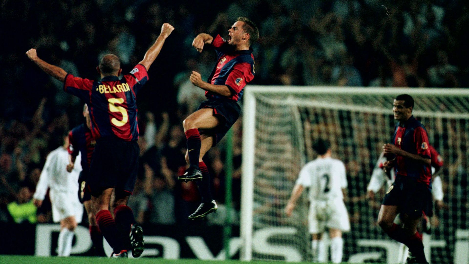 Barcelona 4-0 Leeds | 2000