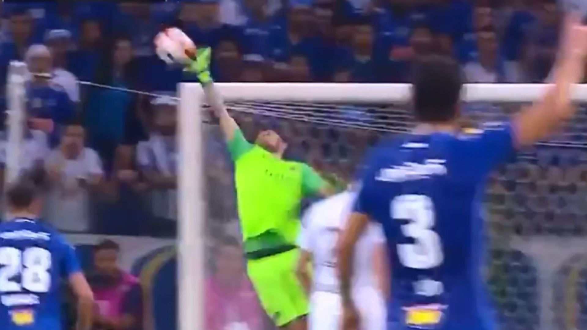 CAPTURA Atajada Rossi Cruzeiro Boca Copa Libertadores 04102018