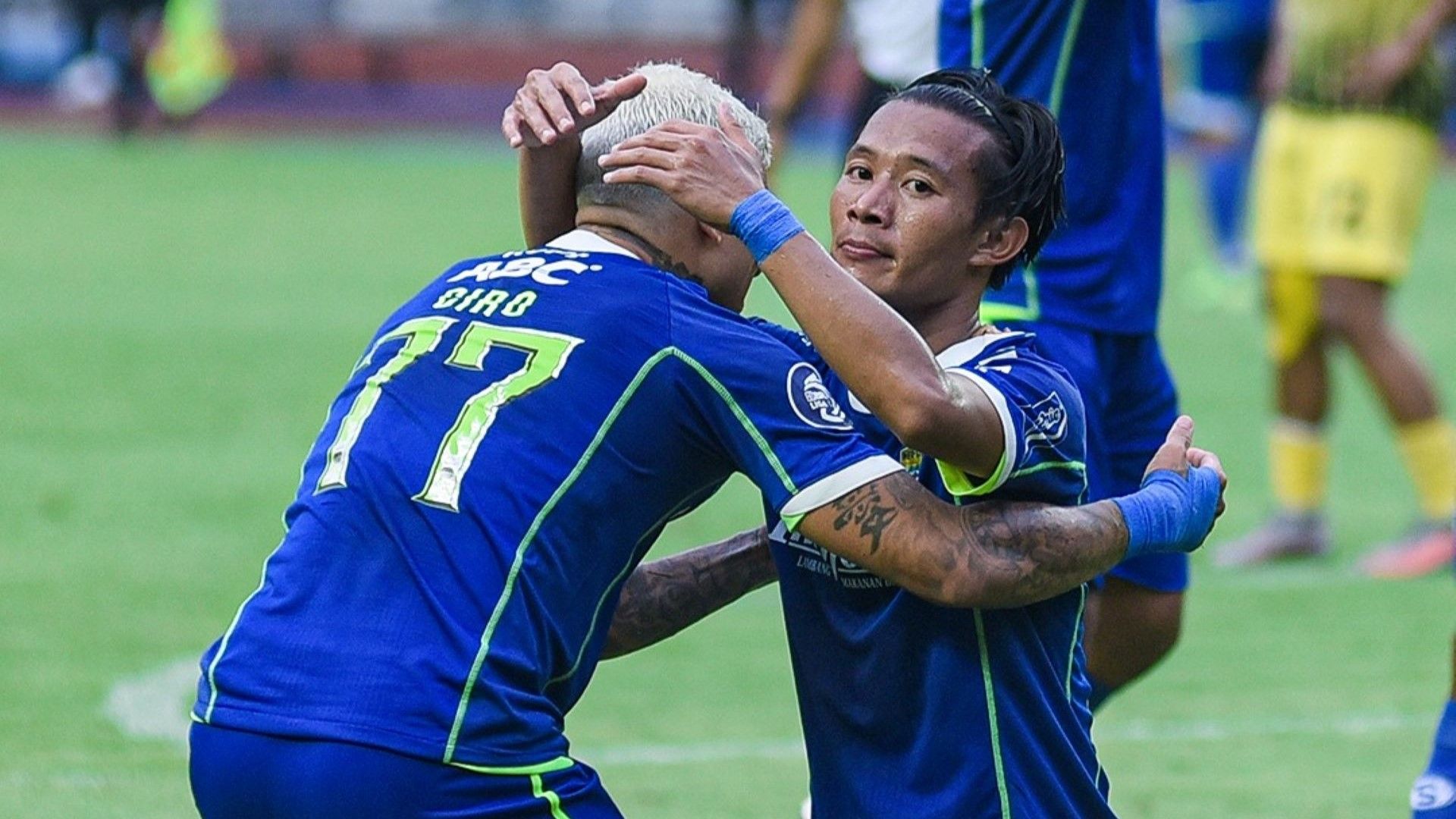 Henhen Herdiana - Persib Bandung