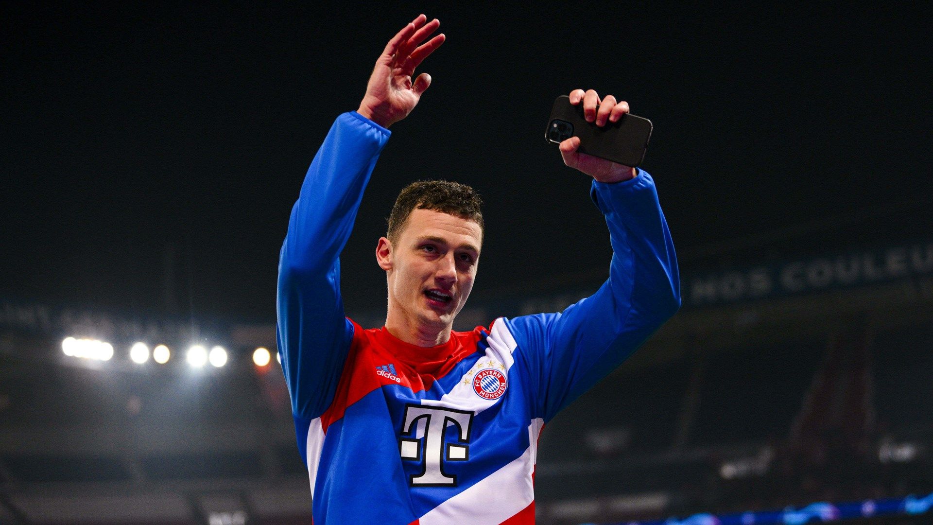 ONLY GERMANY Benjamin Pavard FC Bayern 2023