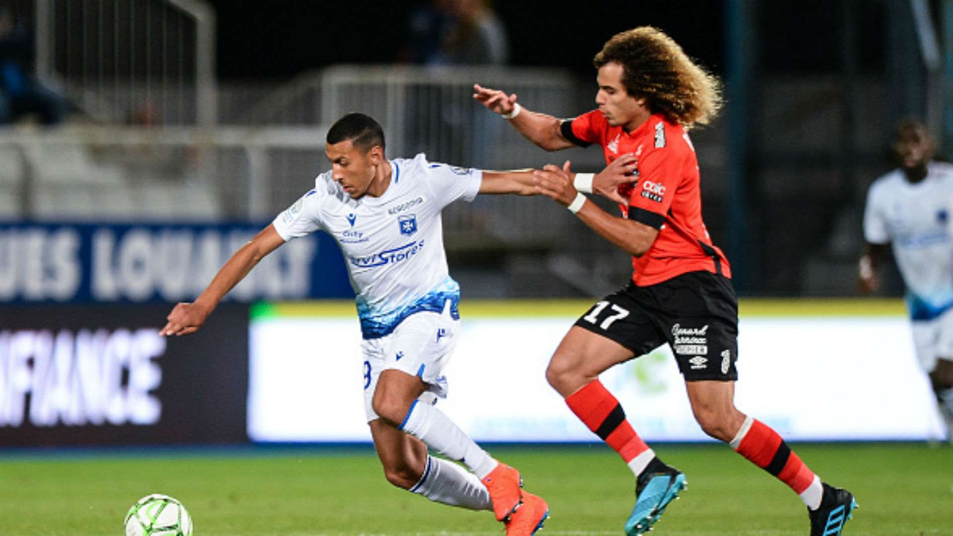 Mehdi Boudjemaa Guingamp Ligue 2