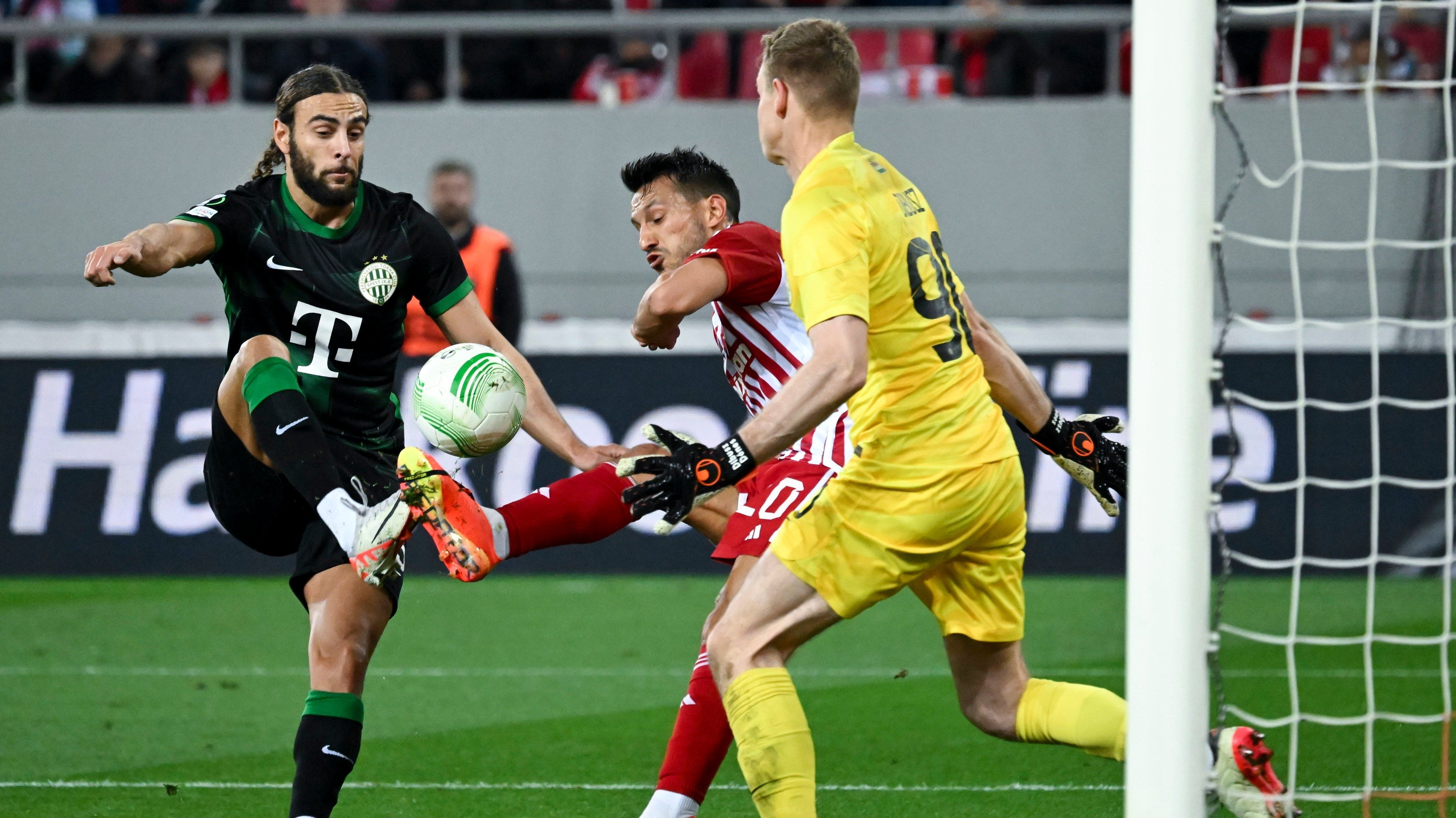 Olympiacos v Ferencváros