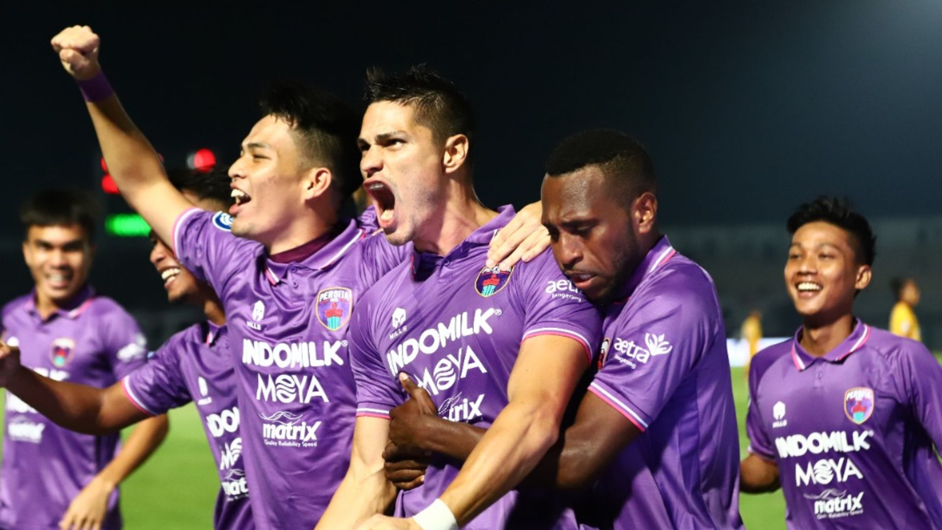 Selebrasi gol Ramiro Fergonzi Persita Tangerang